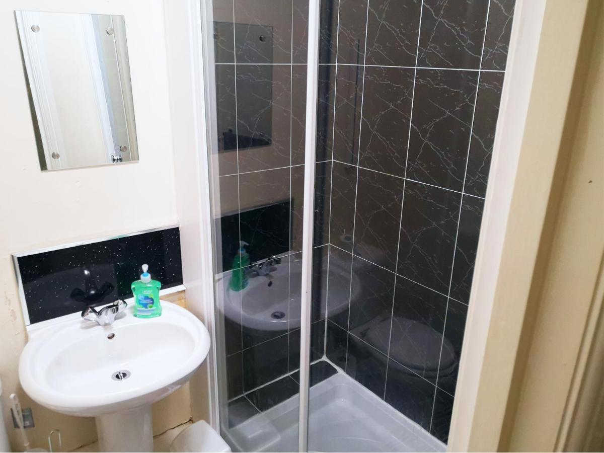 Derwent Street Apartment 2 - Self Contained - 2 Bed Self Catering Apartment 워킹턴 외부 사진