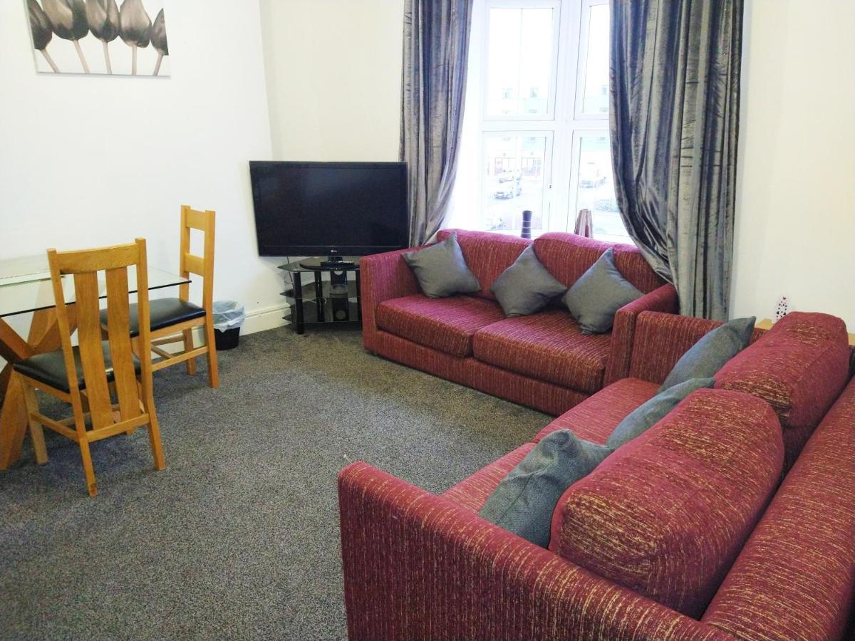 Derwent Street Apartment 2 - Self Contained - 2 Bed Self Catering Apartment 워킹턴 외부 사진